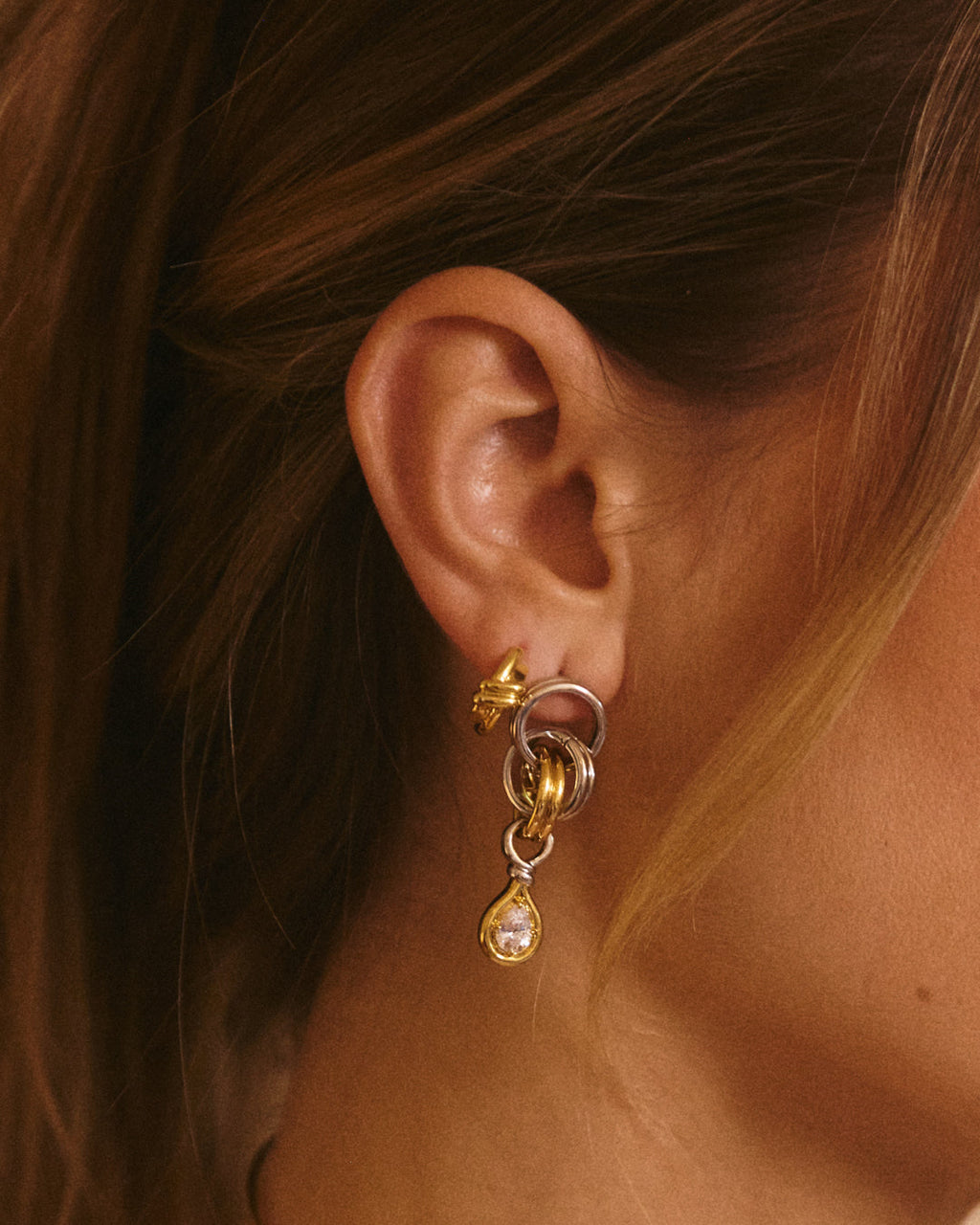 The Margaux Knot Hoops- Gold